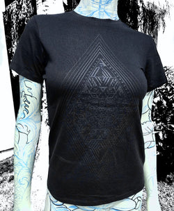 WOMENS STEALTH DIAMOND EYE TEE
